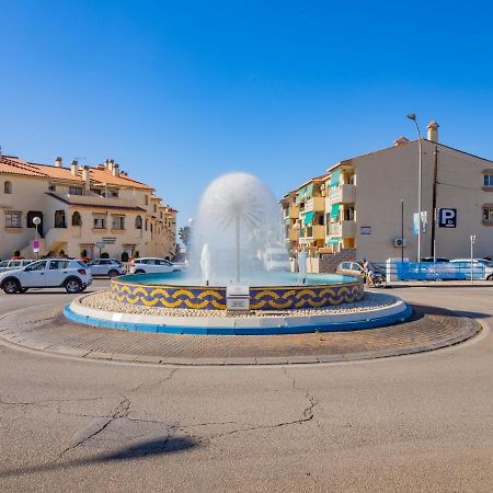 Cubo'S Hostal William'S Sunny 5 With Breakfast Torre de Benagalbon Exterior foto