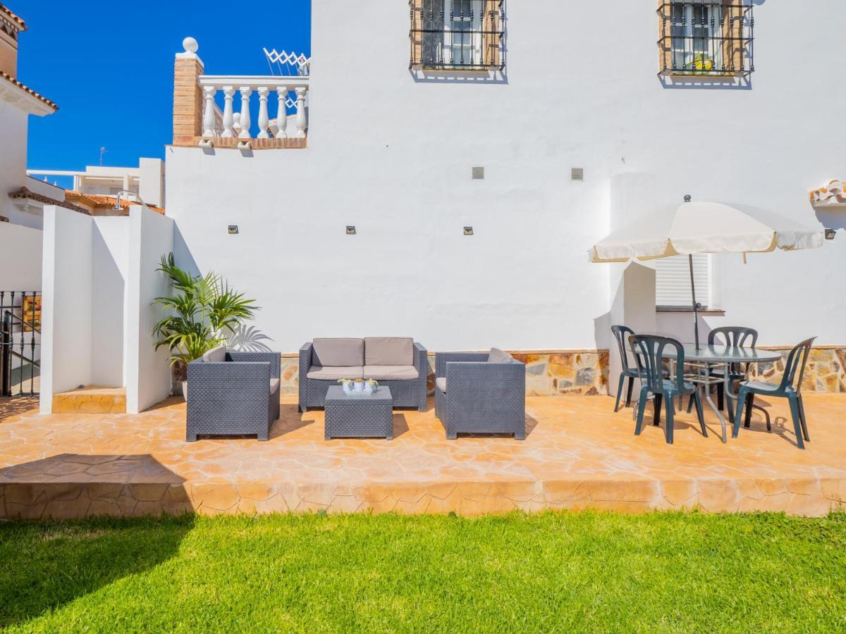 Cubo'S Hostal William'S Sunny 5 With Breakfast Torre de Benagalbon Exterior foto