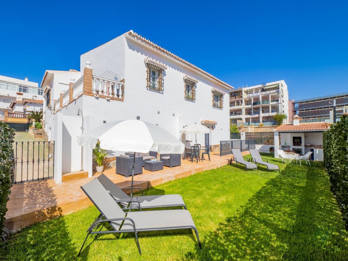 Cubo'S Hostal William'S Sunny 5 With Breakfast Torre de Benagalbon Exterior foto