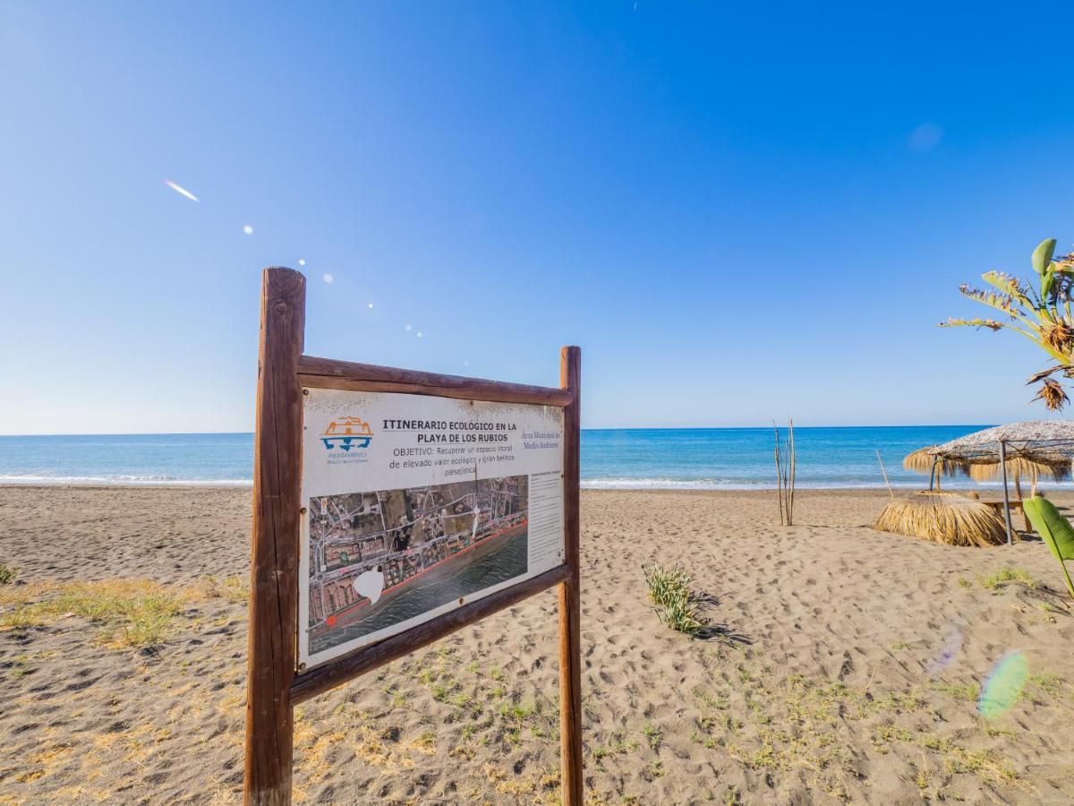 Cubo'S Hostal William'S Sunny 5 With Breakfast Torre de Benagalbon Exterior foto